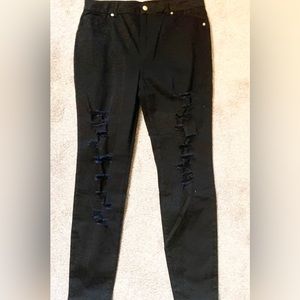 KJordan NWT SZ 18 Black destroyed stretchy jeans